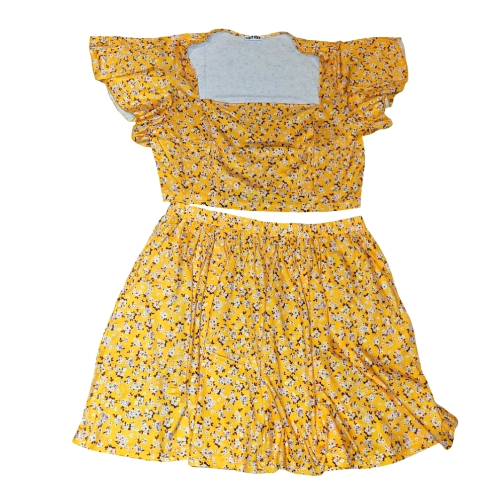HuHot 2 Piece Crop Top And Skirt Floral Womens Size Xl